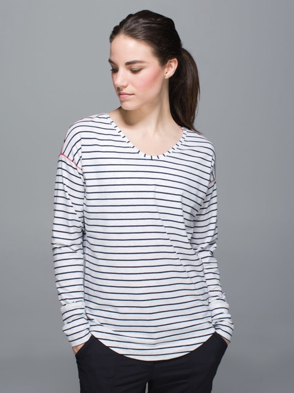 Lululemon Weekend Long Sleeve Heathered White Deep Navy Stripe Top Size 6